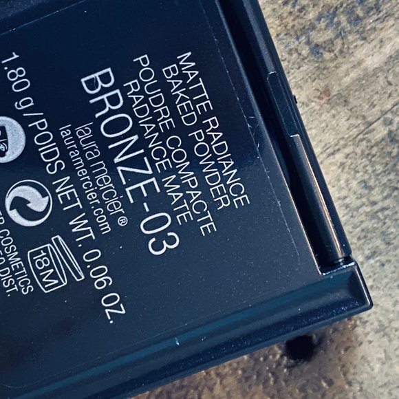 Laura Mercier Makeup bundle - Picture 6 of 8